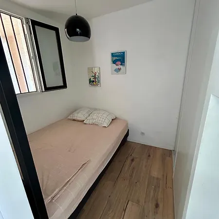 Lägenhet Les Marines, Castello Rosso Vue - Acces A Pied