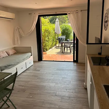 Les Marines, Castello Rosso Vue - Acces A Pied * Casaglione